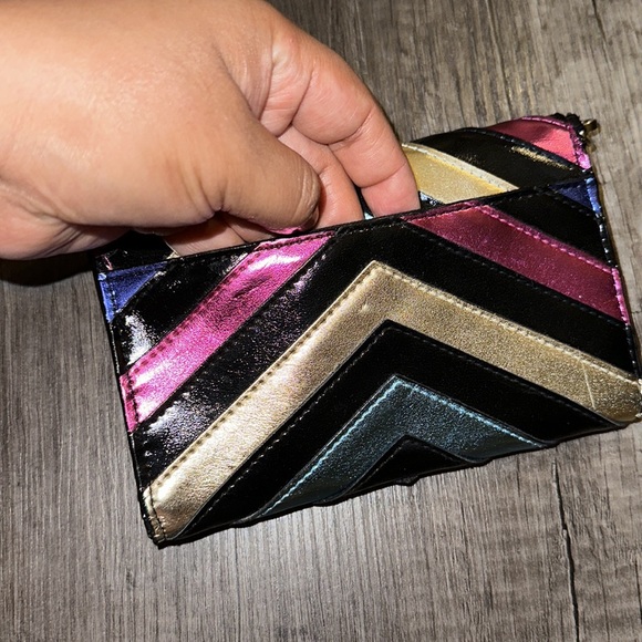 Victoria's Secret Metallic Wallet Clutch w/ Wristlet - Picture 5 of 10